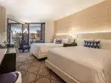 Четырёхместный номер Valley Tower Deluxe с видом на город
