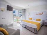 Четырёхместный семейный Suite with Terrace and Private Garden