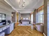 Двухместный люкс Corner с балконом и с видом на море