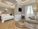 Двухместный полулюкс c 1 комнатой с видом на внутренний двор