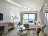 Двухместный полулюкс с видом на море