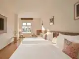 Семейный номер Sense City