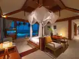 Вилла с бассейном Presidential Beach Front с 4 спальнями