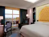 Двухместный номер Superior Deluxe с балконом
