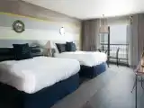 Четырёхместный номер Стандарт with Fireplace oceanfront