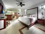 Двухместная Villa Suite Swim Up