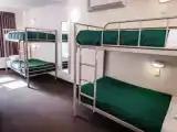 Кровать в общем номере (женский номер)