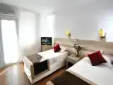 Двухместный номер Стандарт with side sea view