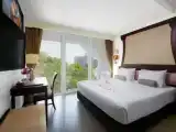 Семейный люкс с красивым видом из окна