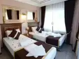 Семейный люкс с красивым видом из окна