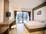 Двухместная Pool Access
