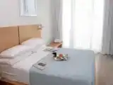 Четырёхместный люкс Urban с 2 комнатами с балконом