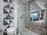 Двухместный номер Стандарт с частичным видом на море