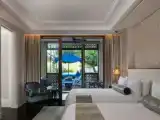 Двухместный люкс St. Regis с бассейном Beachfront Access