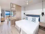 Двухместная студия XTRA Premium с видом на море