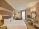 Четырёхместный номер Family с видом на окрестности