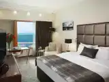 Двухместный номер Deluxe с балконом и с видом на море