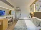 Трёхместный номер Стандарт