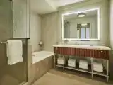 Двухместный люкс West wing Premier