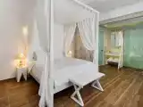 Двухместная Suite with indoor jacuzzi Honeymoon