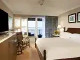 Номер Roll-In Shower oceanfront
