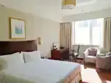 Двухместный номер Superior Interior-Facing Window
