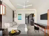 Двухместный номер Deluxe с видом на бассейн или частичным видом на море