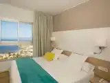 Полулюкс с террасой