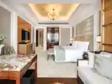 Двухместный номер клубный Square View