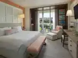 Номер Стандарт с видом на бассейн