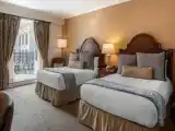 Четырёхместный номер Premier с балконом