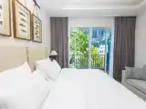 Двухместный номер Deluxe с балконом и с красивым видом из окна