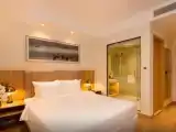 Двухместный номер Senior Deluxe с видом на город