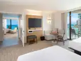 Четырёхместный люкс Kealohilani c 1 комнатой с балконом и oceanfront