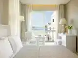Двухместный номер Deluxe с частичным видом на море