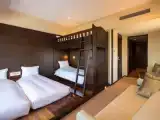 Четырёхместный номер At Home
