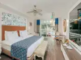 Двухместный номер Pool Deluxe