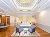 Beach Residence с бассейном Sultan с 4 комнатами с видом на закат
