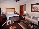 Двухместный номер Grand Deluxe Executive Lounge Access с балконом и с видом на сад