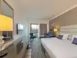 Люкс Семейный с балконом и с видом на море