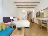 Трёхместный номер Elite Deluxe