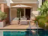 Двухместный номер Deluxe Garden Swim-Up