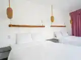 Бунгало с частичным видом на море