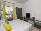 Люкс с видом на бассейн