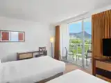 Четырёхместный номер Corner oceanfront