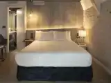 Двухместный номер с видом на улицу