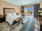 Двухместный номер Deluxe с балконом и с красивым видом из окна