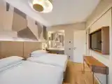 Четырёхместный люкс Lake House Swim Up