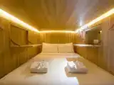 Женская капсула