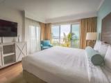 Двухместный люкс Royal с угловым балконом и oceanfront